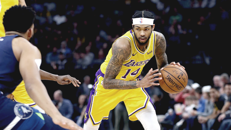 LA Lakers trình diễn như mơ ngủ, LeBron James đang nơi đâu?