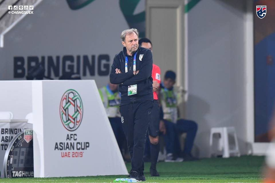 Tuyển Thái Lan sa thải HLV Rajevac sau trận thua tan nát trước Ấn Độ ở Asian Cup 2019