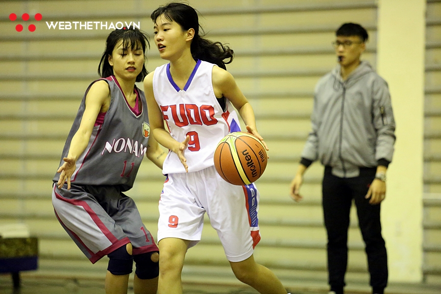 Hanoi Sisters Cup: Những cô gái xinh đẹp tỏa sáng bất chấp thời tiết khắc nghiệt tại Thủ Đô