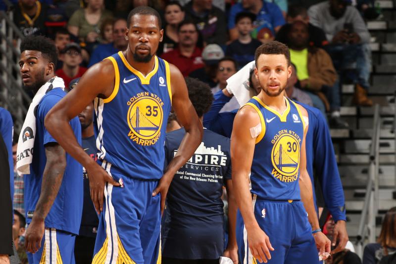 Liên tiếp chiến thắng dễ dàng, Steve Kerr cho rằng Warriors đã hết động lực thi đấu