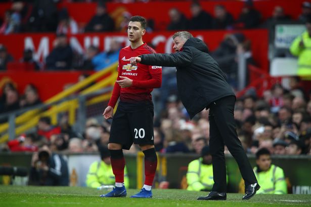 Tại sao Solskjaer phải thay đổi cách tiếp cận trước Tottenham dù giữ sạch lưới trận đầu tiên?