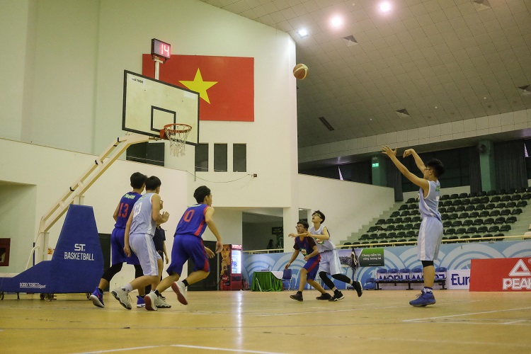 Tứ kết giải Bóng rổ Trung học Cúp Milo - Những hình ảnh ấn tượng Tứ kết giải Bóng rổ Trung học Cúp Milo - Những hình ảnh ấn tượng