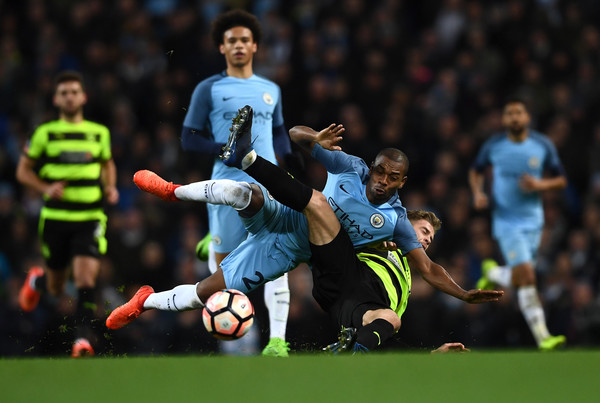 Nhận định trận Huddersfield vs Man City