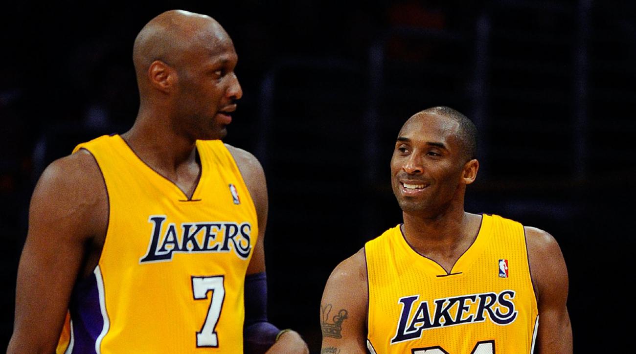 Cựu sao LA Lakers bị kiện vì... đi máy bay "chùa" quá nhiều