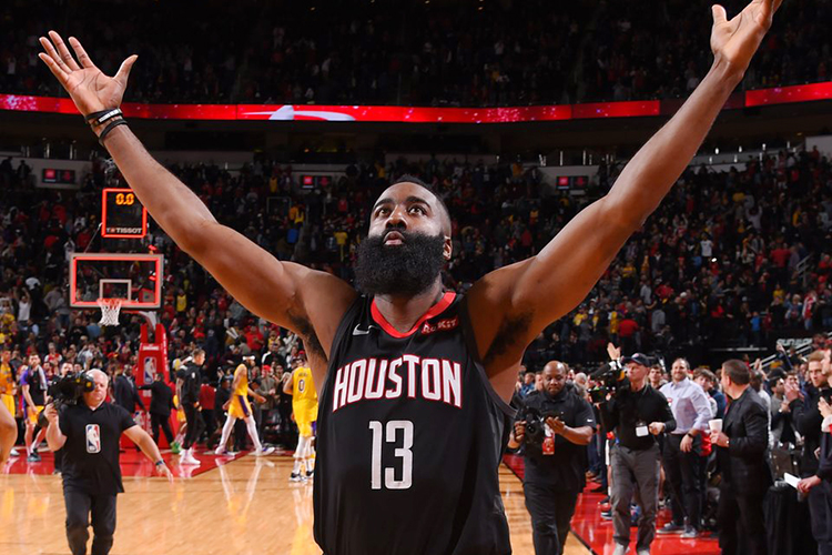 Lần gần nhất có cầu thủ ghi điểm xuất sắc như James Harden, con người thậm chí còn chưa lên mặt trăng Lần gần nhất có cầu thủ ghi điểm xuất sắc như James Harden, con người thậm chí còn chưa lên mặt trăng