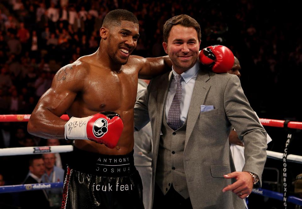 Anthony Joshua vẫn chần chừ chưa chịu đấu với Deontay Wilder và Tyson Fury?