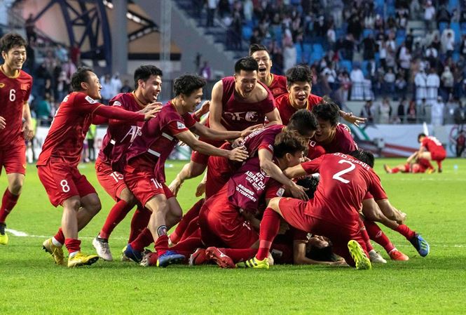 Tấm vé vào Tứ kết Asian Cup 2019 của Việt Nam giúp nhà Đài “hốt bạc”