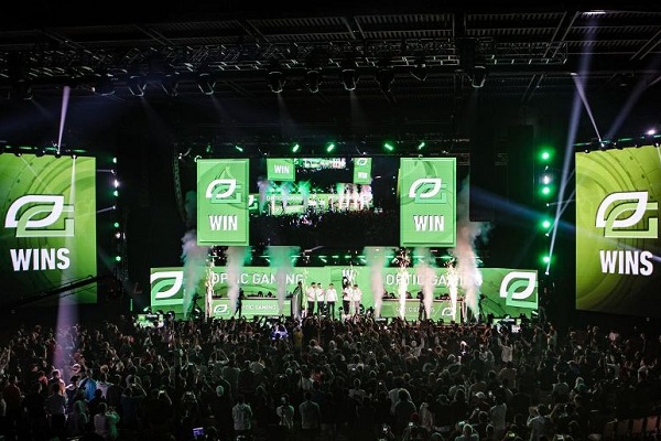 OpTic Gaming và Houston Outlaws sẽ sớm có chủ sở hữu mới