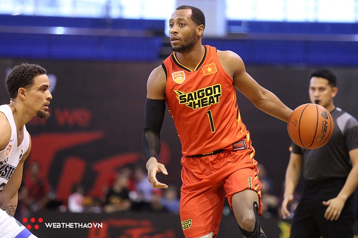 Hong Kong Eastern 95-88 Saigon Heat: Chấn thương tiếp tục hành hạ 'Ông 30'