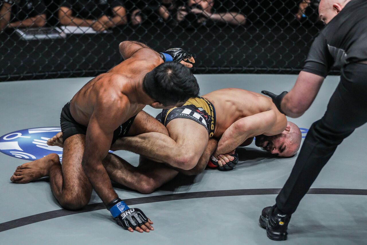 MMA - Võ tổng hợp, nhưng lại có đặc trưng riêng không thuộc môn võ nào! (Phần 2)