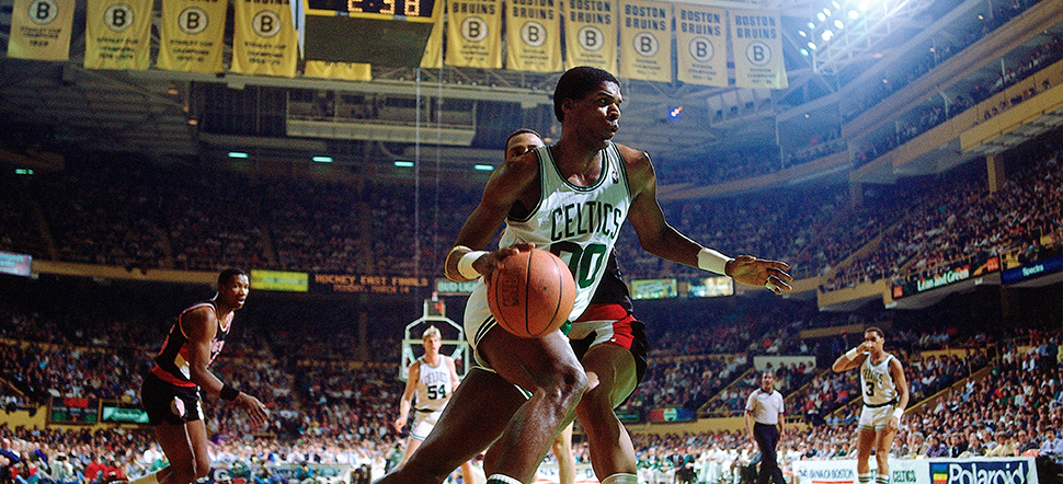 Top 5 cầu thủ NBA vẫn bá đạo dù chả thèm ném quả 3 điểm nào suốt sự nghiệp