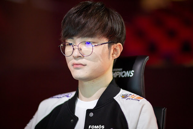 Faker với con bài Galio giúp SKT T1 đánh bại DAMWON Faker với con bài Galio giúp SKT T1 đánh bại DAMWON