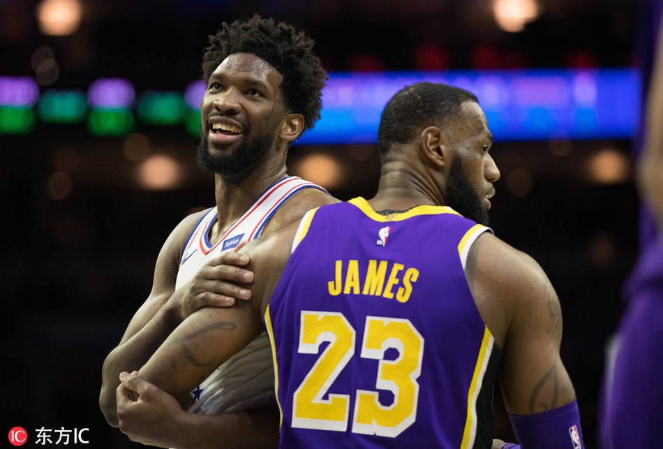 HLV Lakers và những ngày giông bão: "Chúng tôi cần sớm lấy lại đam mê"