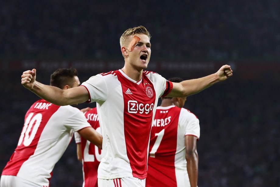 Tin chuyển nhượng sáng 11/2: Arsenal, Chelsea, MU và Man City nghi ngờ về việc chuyển nhượng De Ligt vì Raiola