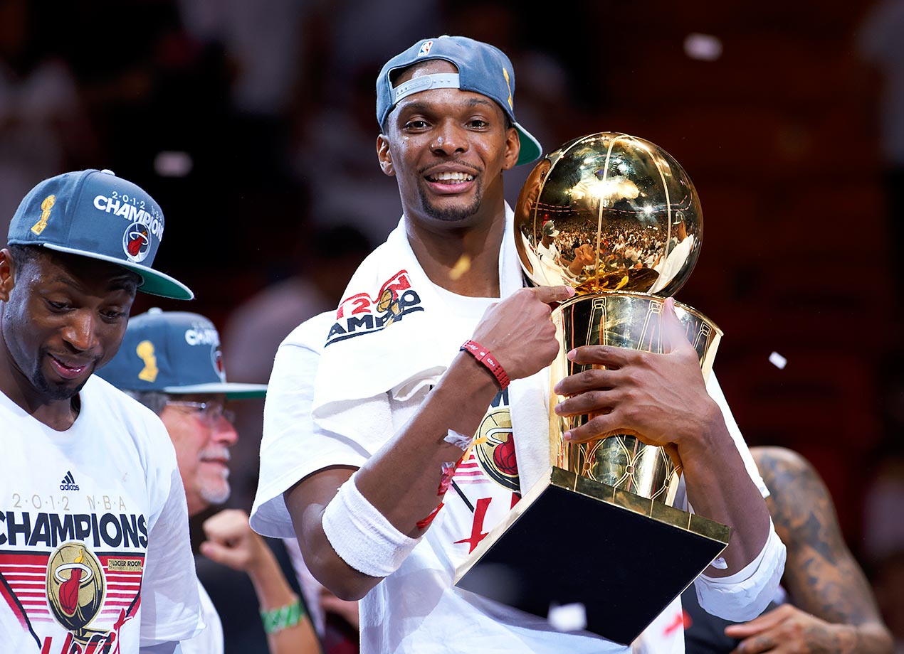 Chính thức: Khủng long Chris Bosh tuyên bố giải nghệ Chính thức: Khủng long Chris Bosh tuyên bố giải nghệ