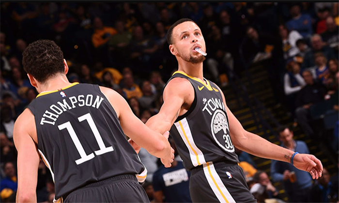 Golden State Warriors cực khổ vượt qua Jazz: Ai bảo game là dễ với đội hình siêu thủ của Utah?