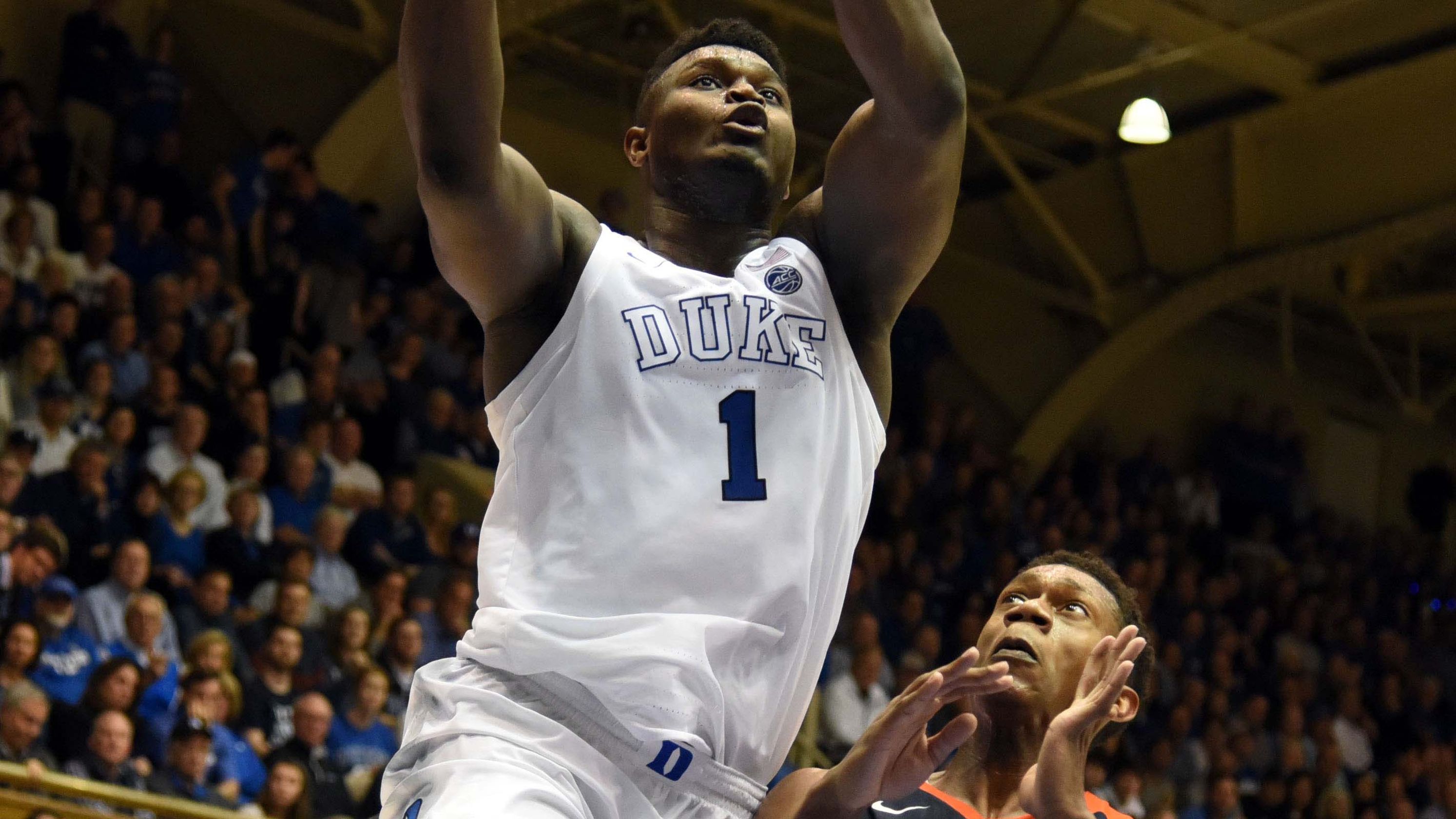 Siêu sinh viên Zion Williamson hứa hẹn sẽ tiếp bước Anthony Davis với thành tích có một không hai Siêu sinh viên Zion Williamson hứa hẹn sẽ tiếp bước Anthony Davis với thành tích có một không hai