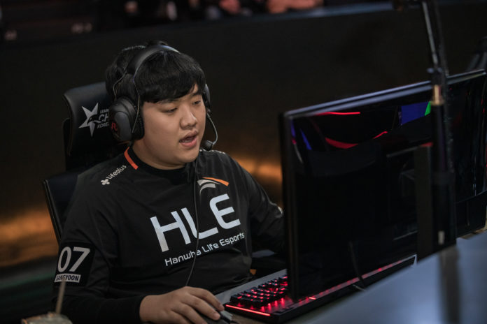 Sangyoon trở thành tuyển thủ thứ 8 đạt kỷ lục 1000 kill trong LCK Sangyoon trở thành tuyển thủ thứ 8 đạt kỷ lục 1000 kill trong LCK