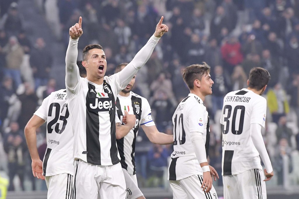 Cristiano Ronaldo lập kỳ tích khó tin và những điểm nhấn từ trận Juventus - Frosinone