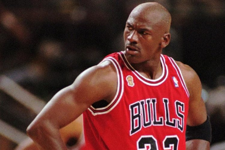 Chuyện thật: Michael Jordan từng bị đánh bại bởi một con người vô danh