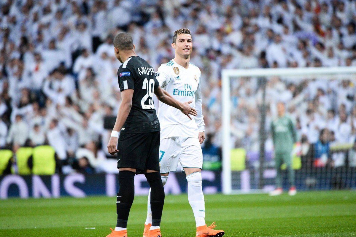 Hé lộ lý do sốc khiến Real tuột mất Mbappe vì Ronaldo