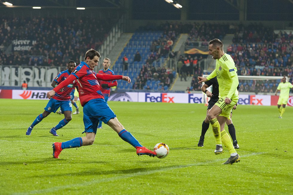 Nhận định Dinamo Zagreb vs Plzen 0h55, 22/2 (lượt về vòng 1/16 Europa League)