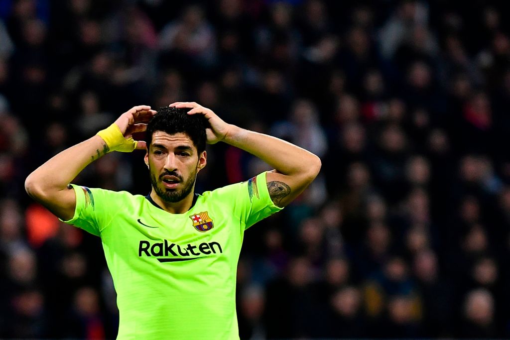 24h tịt ngòi của Suarez và những điểm nhấn khi Barca bị Lyon cầm chân