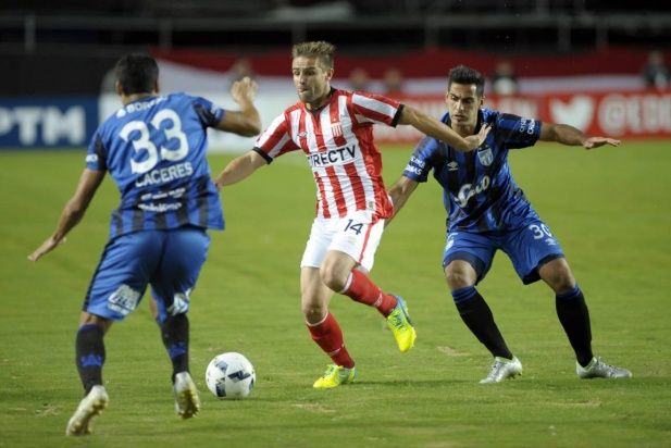 Nhận định Godoy Cruz vs Velez Sarsfield 3h10, 24/2 (vòng 20 giải VĐQG Argentina)