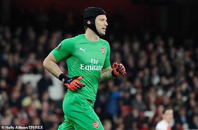 Bốc thăm vòng 1/8 Europa League: Arsenal và Chelsea tránh gặp nhau