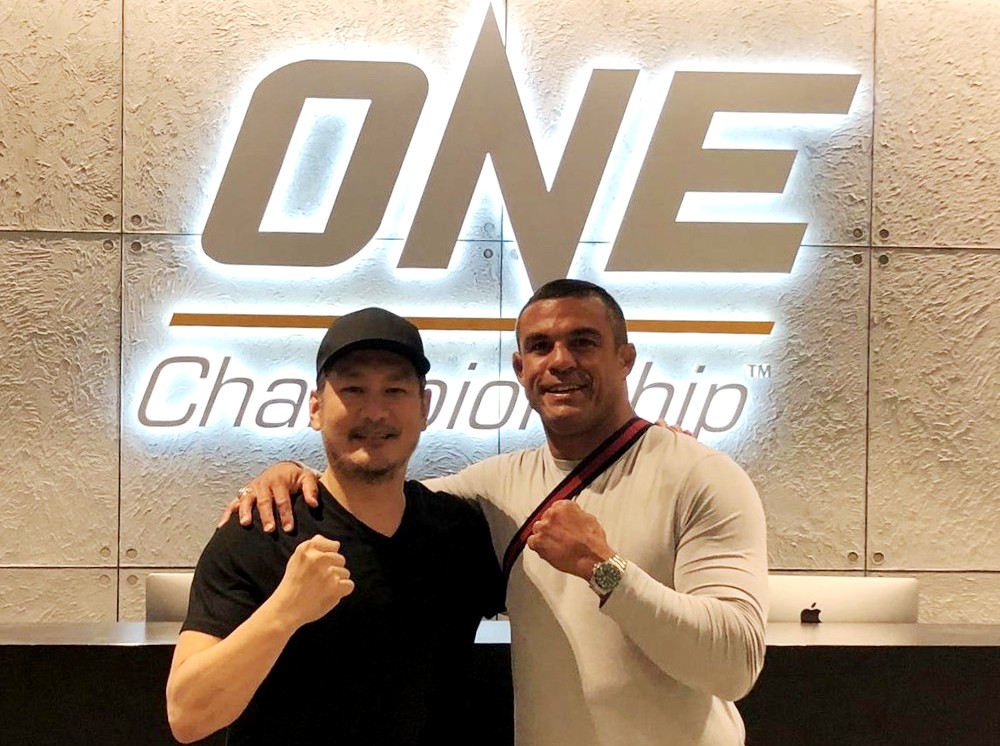 Vitor Belfort đang "thả thính" việc thượng đài ONE Championship