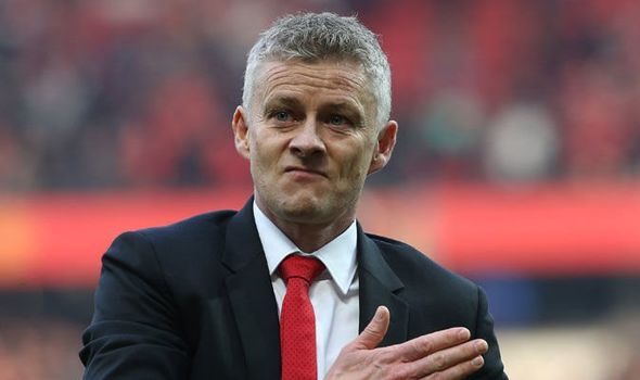 HLV Solskjaer đặc biệt khen ngợi một cái tên sau trận hòa với Liverpool