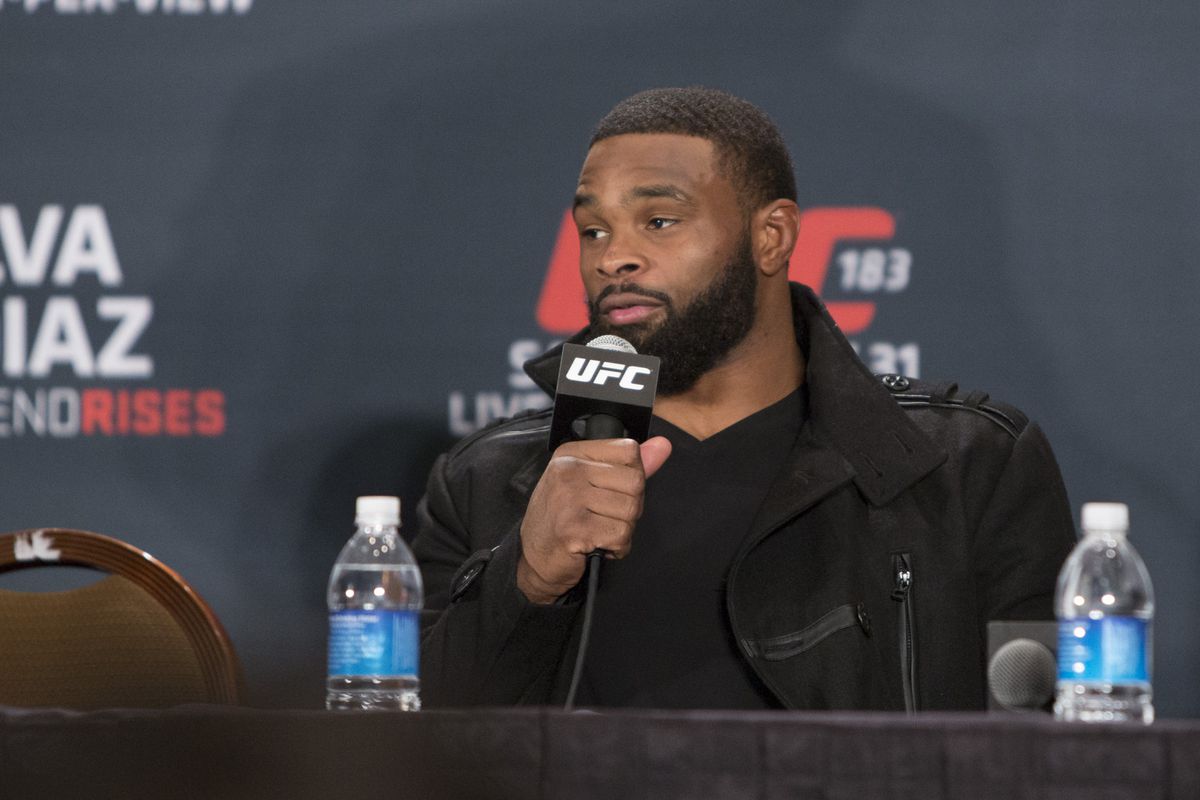 Tyron Woodley: Đai vô địch tạm thời là một trò đùa lố bịch