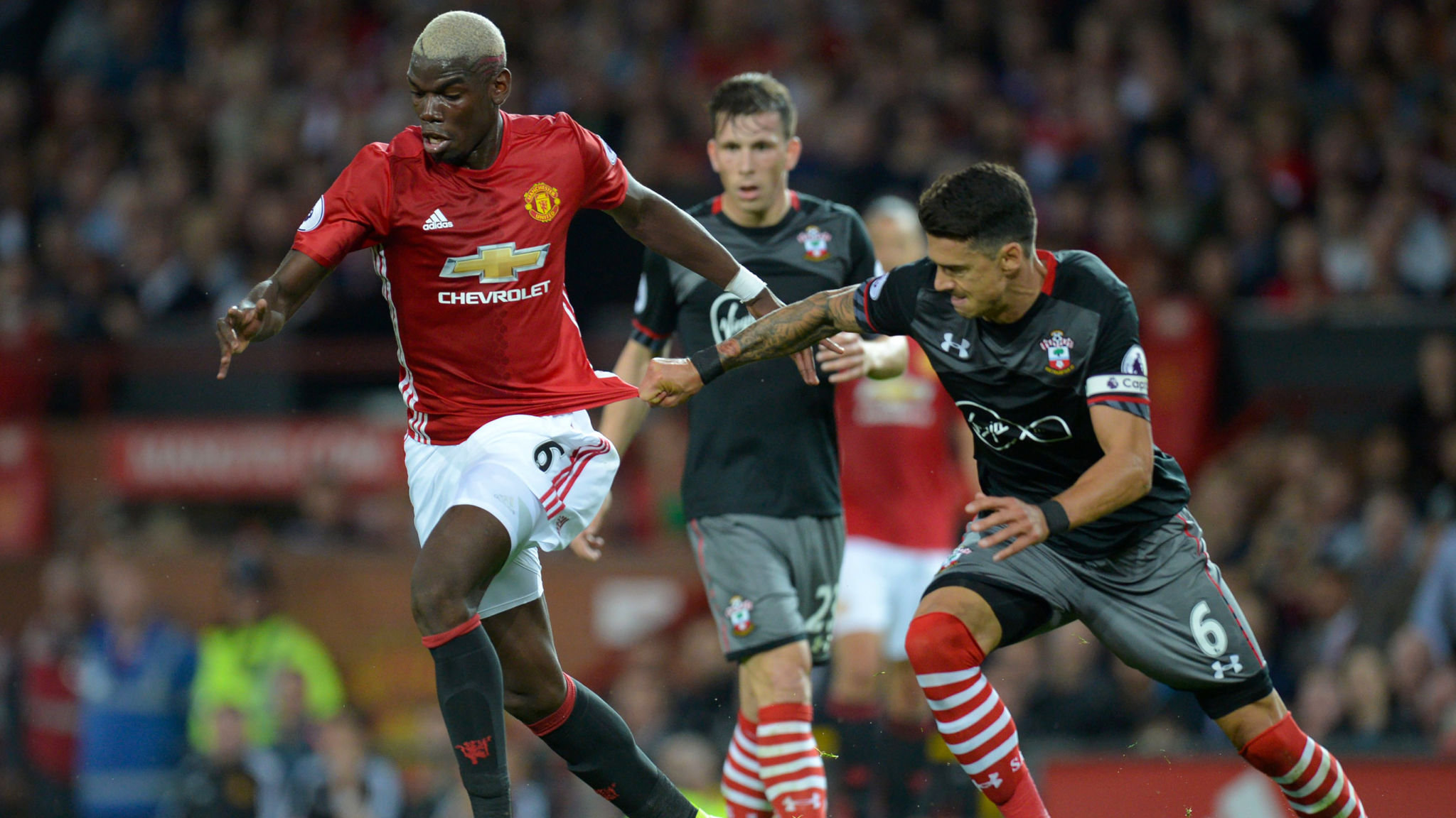 Nhận định Man Utd vs Southampton 22h00, 02/03 (vòng 29 Ngoại hạng Anh)