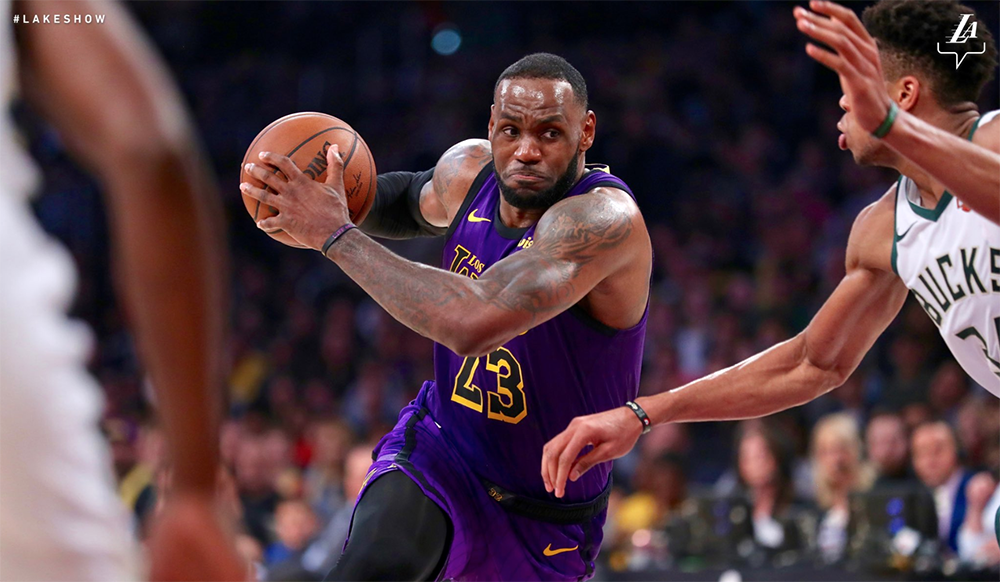 Ai bảo LeBron James là người duy nhất phải chịu trách nhiệm cho thất bại của Los Angeles Lakers?