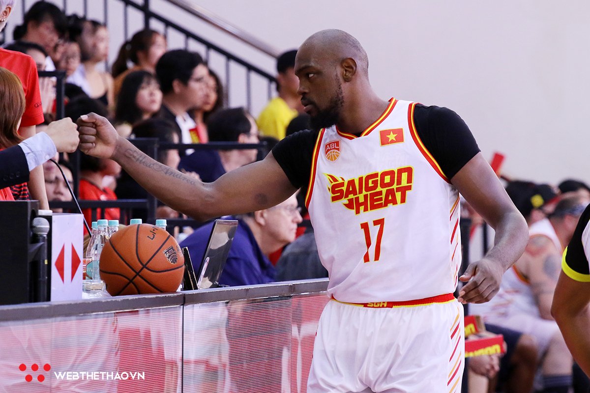 DeAngelo Hamilton thế chỗ Murphy, đánh dấu sự trở lại của "big-lineup" cho Saigon Heat