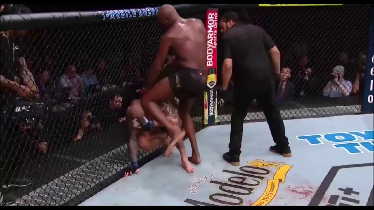 Gã ngổ ngáo McGregor cũng phải ngả mũ thán phục Anthony Smith vì chơi đẹp