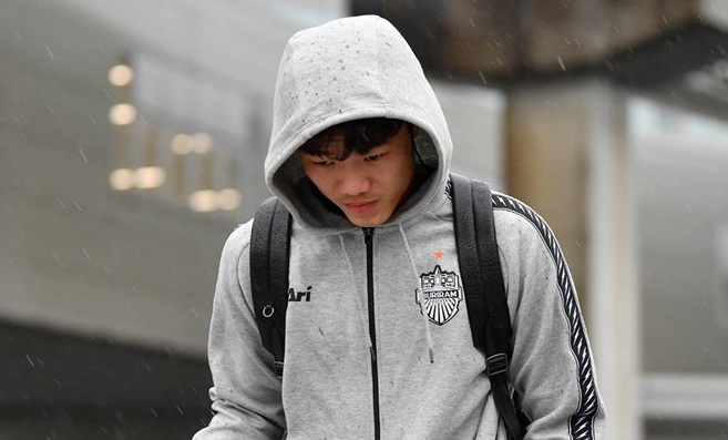 Xuân Trường tất tả sang Nhật Bản đá AFC Champions League