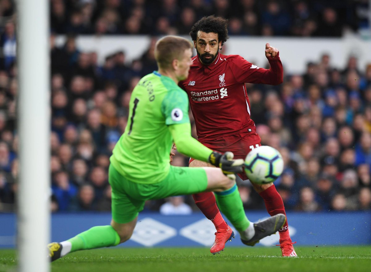 Những con số chỉ ra tại sao Liverpool đặc biệt lo ngại về hàng tiền vệ