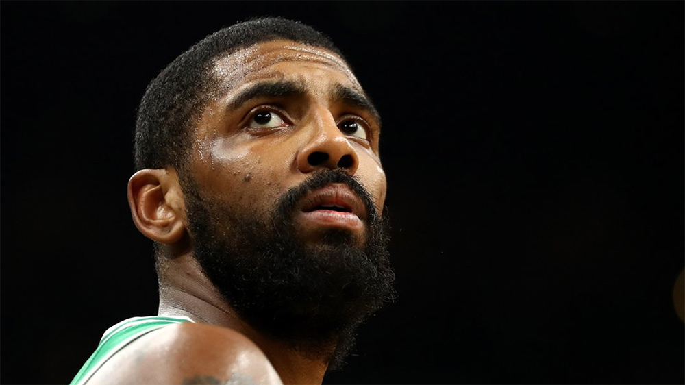 Kyrie Irving như thể đã tách biệt hoàn toàn với Boston Celtics