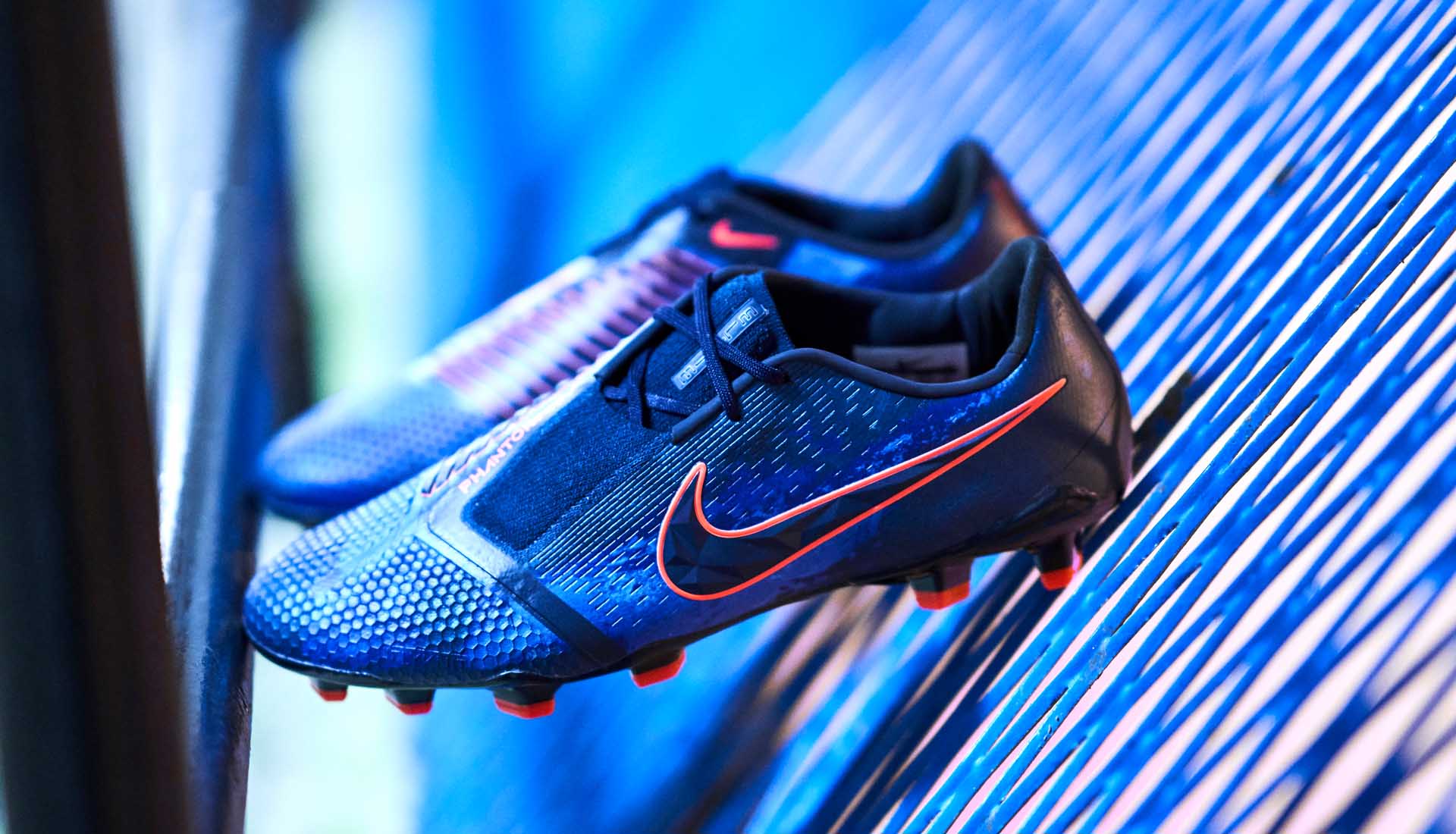 Nike chính thức ra mắt 2 siêu phẩm mới của series The Phantom