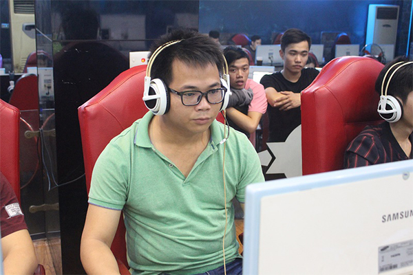 Tiểu Thủy Ngư là ai trong Thế giới AOE rộng lớn của Trung Quốc?