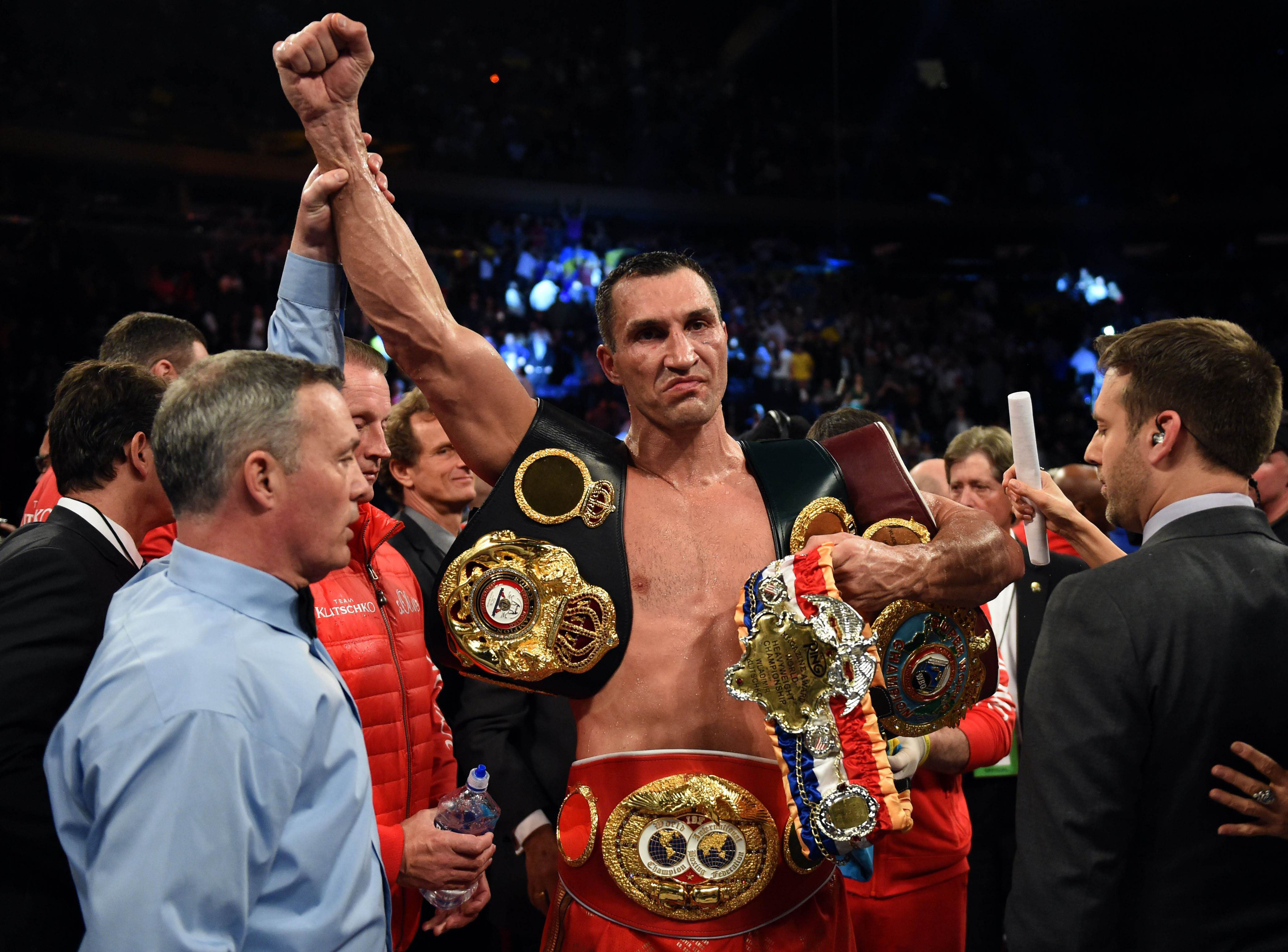 "Lão tướng" Wladimir Klitschko sắp quay lại võ đài, nhắm đến Tyson Fury và Anthony Joshua