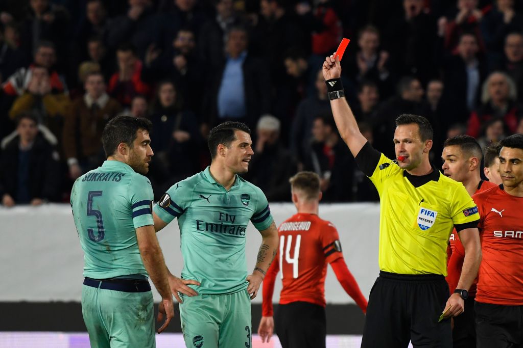 Arsenal thua khó tin sau 36 năm và những điểm nhấn từ tận gặp Rennes