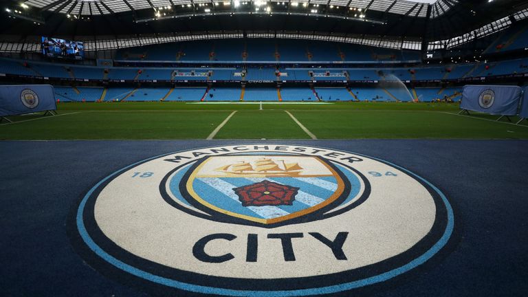 Man City phản ứng thế nào khi UEFA điều tra tài chính của đội bóng?