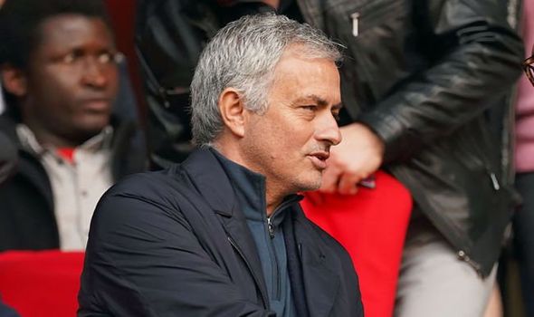 Tin bóng đá ngày 8/3: UEFA chính thức bác đơn kháng cáo án cấm chuyển nhượng của Chelsea