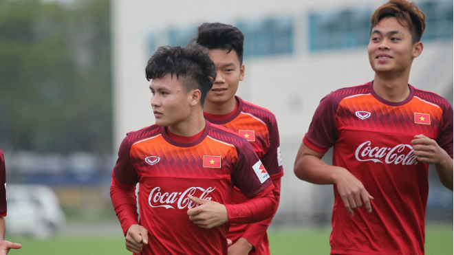 Thầy Park gây bất ngờ khi công bố ban cán sự của U23 Việt Nam