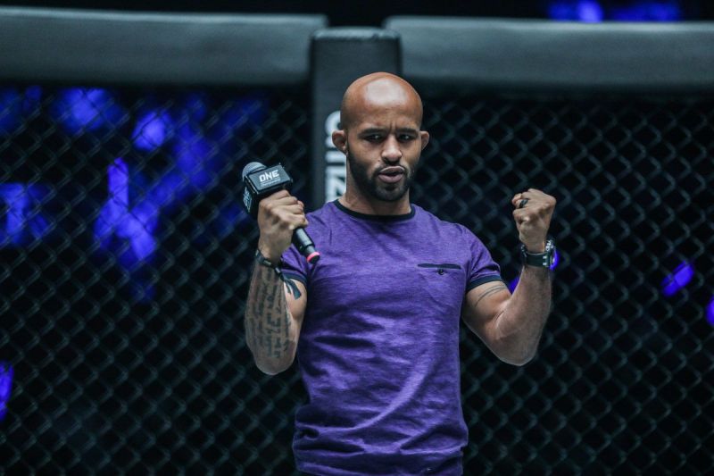 Demetrious Johnson quyết định giải nghệ sau 5 năm nữa