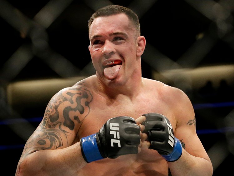 Colby Covington dàn hòa với Dana White sau UFC 235?