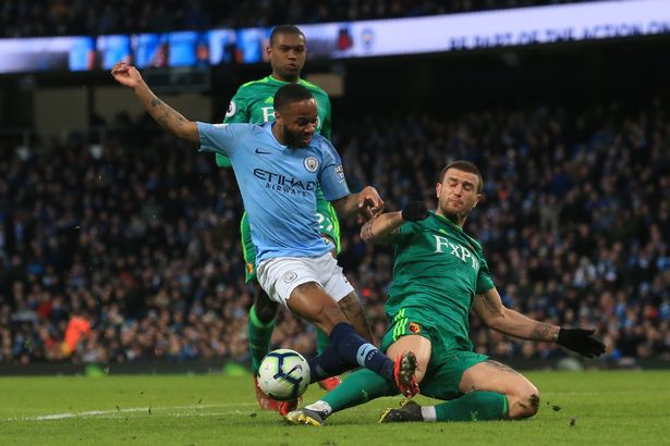 CĐV Liverpool tức giận vì Man City được hưởng bàn thắng gây tranh cãi vào lưới Watford