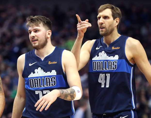 Mạng xã hội phấn khích khi Luka Doncic tái hiện tuyệt chiêu kinh điển của Dirk Nowitzki